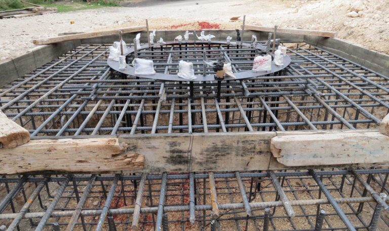 Adana Kılıç Köyü Yeni Cami Çelik Minare