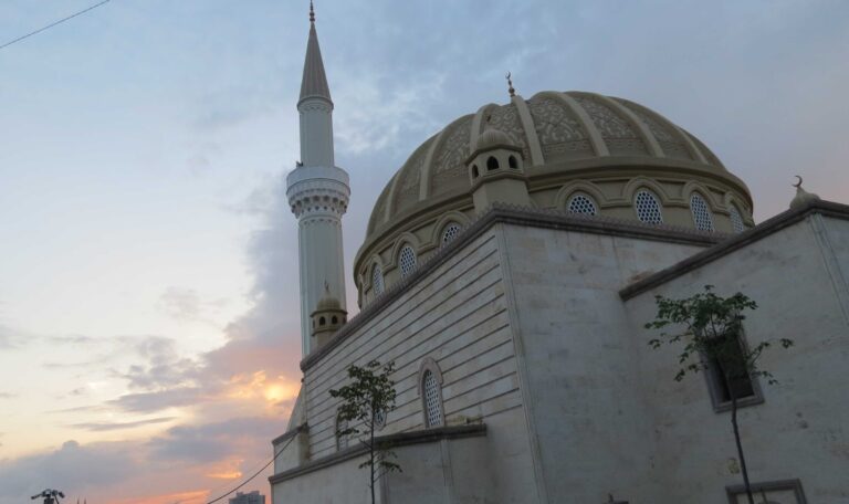 Avizeciler Sanayi Sitesi Cami Çelik Minare