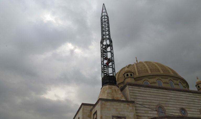 Avizeciler Sanayi Sitesi Cami Çelik Minare