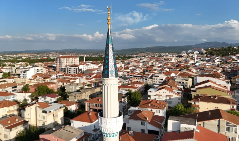 Canakkale Biga Sehitler Cami Celik Minare 6