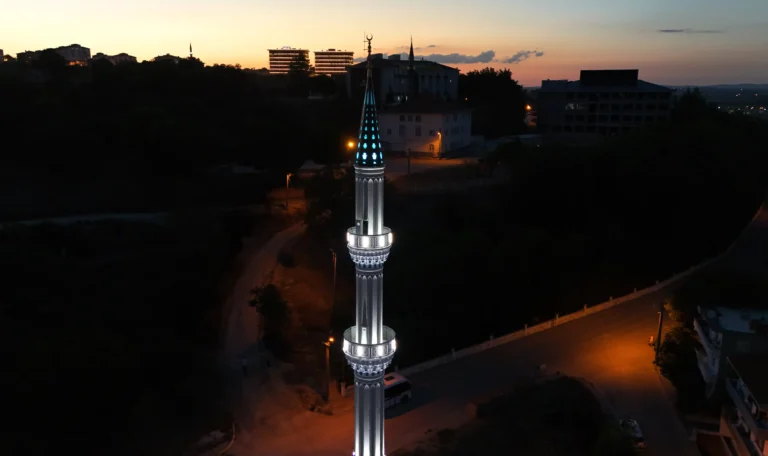 Canakkale Biga Sehitler Cami Celik Minare 8