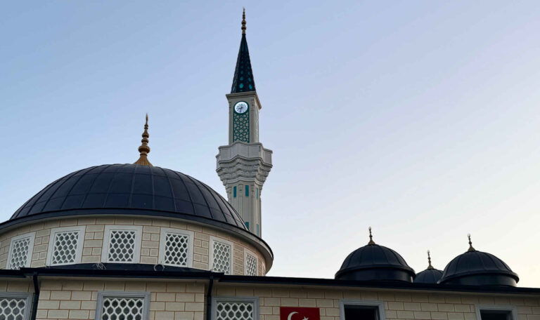 Serdivan Aralik Erikdibi Cami 1